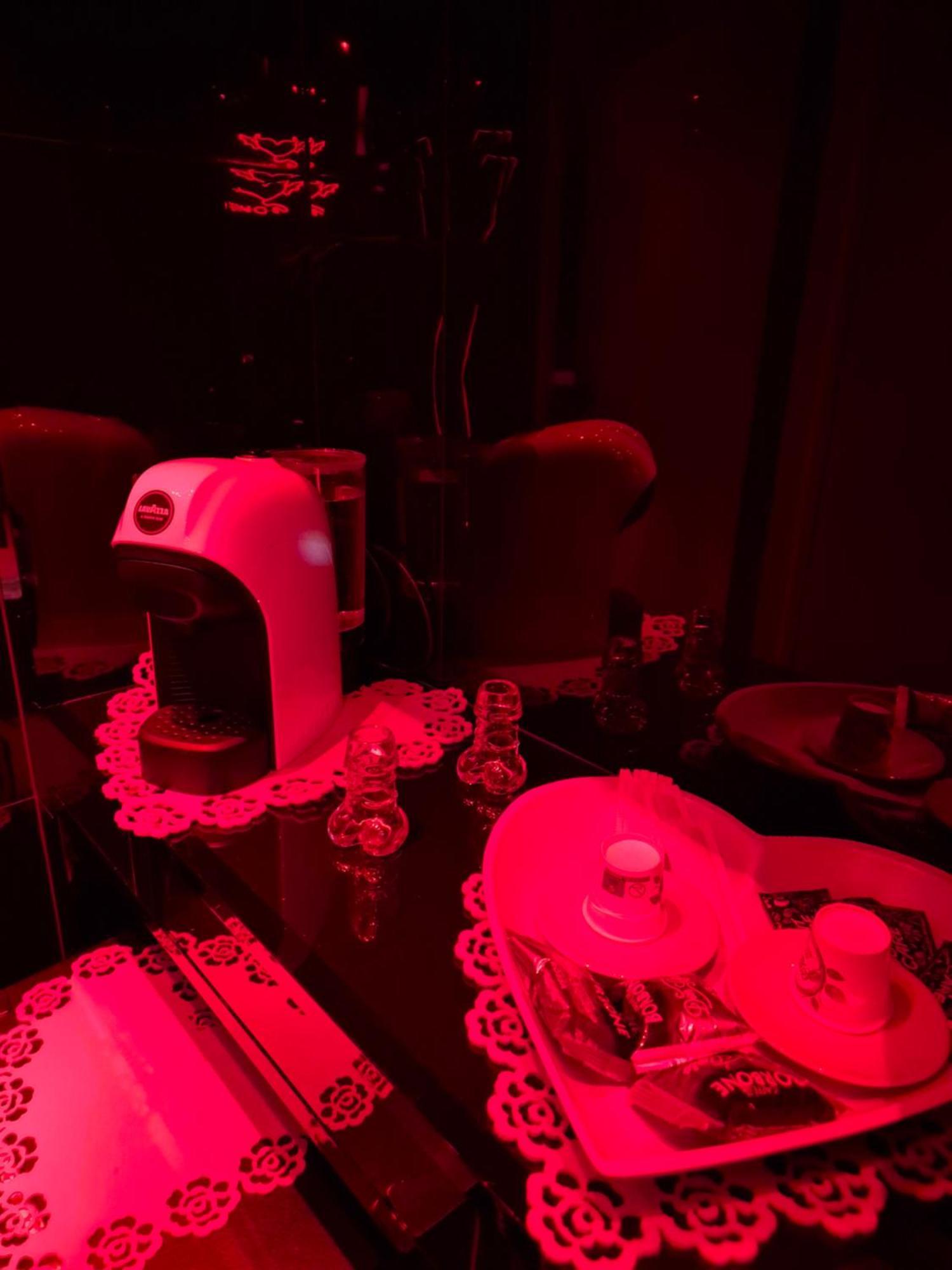 Love hotel Albicocche House