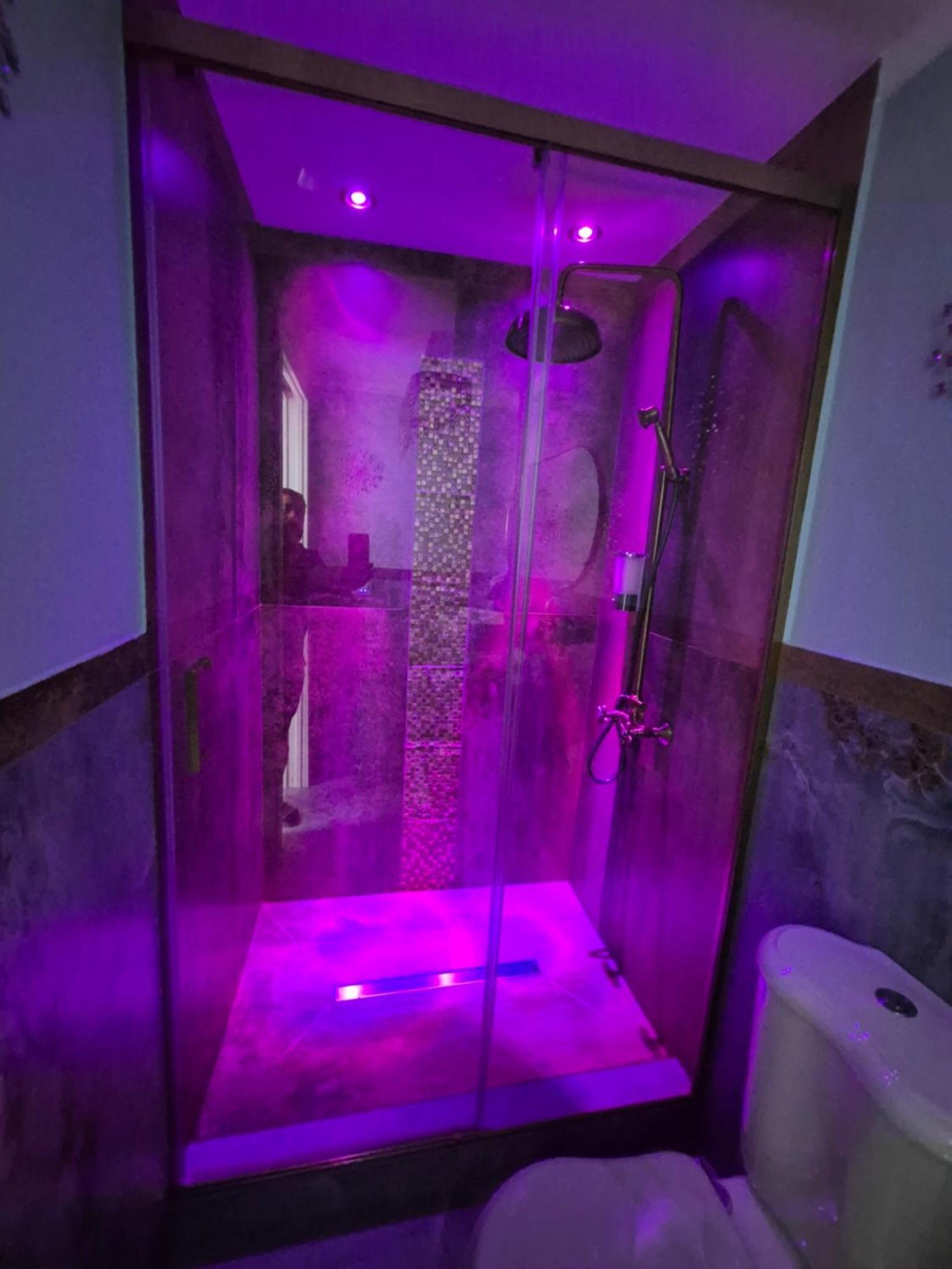 Albicocche House Love hotel *